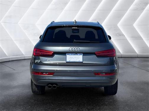 2018 Audi Q3 2.0T Premium