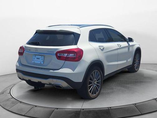 White 2018 Mercedes-Benz GLA 250 4MATIC