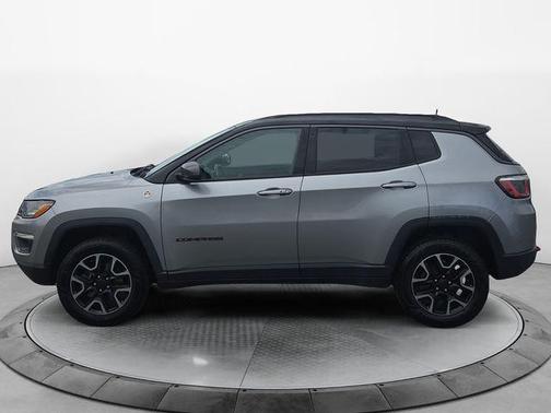 Billet Silver Metallic Clearcoat 2019 Jeep Compass Trailhawk