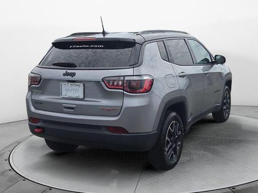 Billet Silver Metallic Clearcoat 2019 Jeep Compass Trailhawk