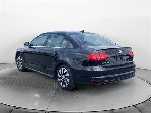 2015 Volkswagen Jetta Hybrid SEL Premium