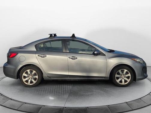 2013 Mazda Mazda3 i SV