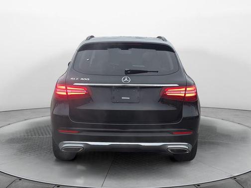 2018 Mercedes-Benz GLC 300 Base