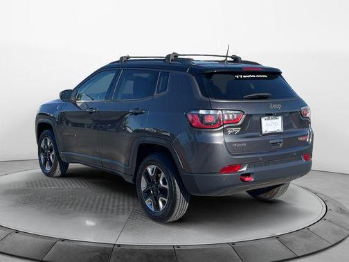 Granite Crystal Metallic Clearcoat 2018 Jeep Compass Trailhawk