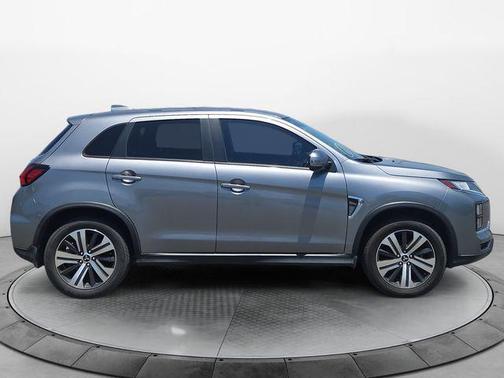 Mercury Gray Metallic 2022 Mitsubishi Outlander Sport SE