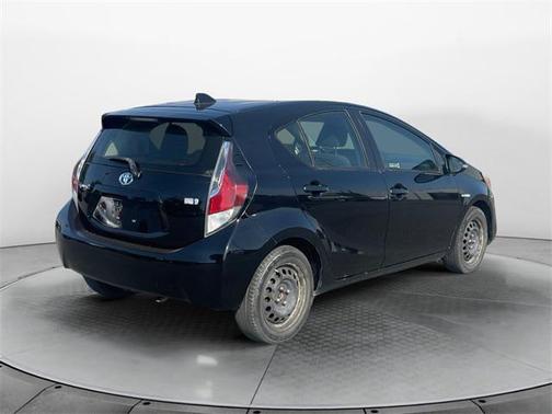 2016 Toyota Prius c Two