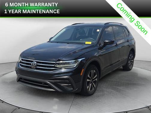 Deep Black Pearl 2022 Volkswagen Tiguan 2.0T S