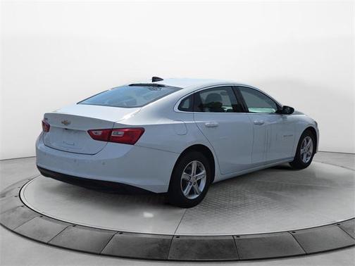 2022 Chevrolet Malibu 1LS
