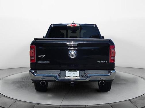 Diamond Black Crystal Pearlcoat 2020 RAM 1500 Big Horn/Lone Star
