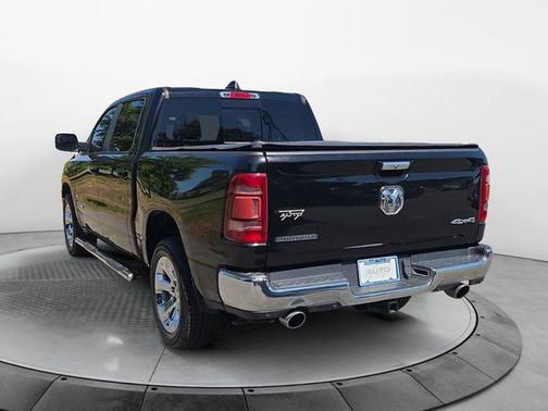Diamond Black Crystal Pearlcoat 2020 RAM 1500 Big Horn/Lone Star