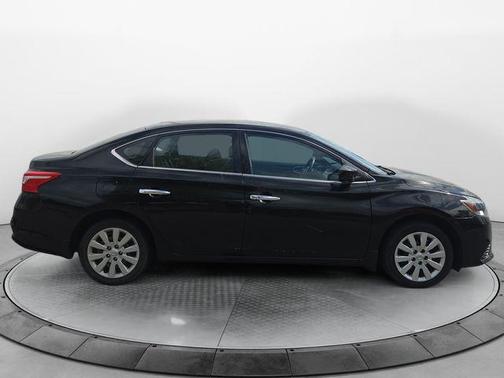 Super Black 2017 Nissan Sentra SV