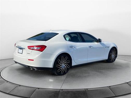 2015 Maserati Ghibli Base