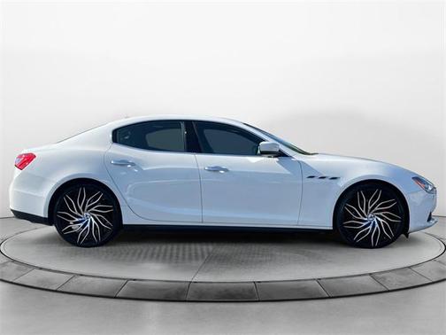 2015 Maserati Ghibli Base
