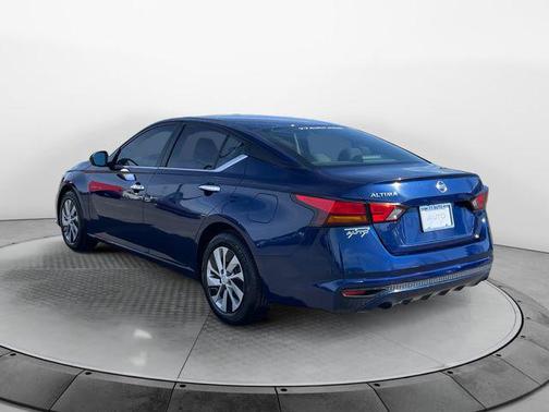 2022 Nissan Altima S FWD
