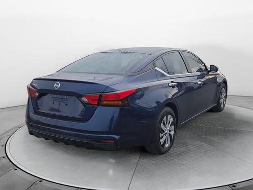 2022 Nissan Altima S FWD