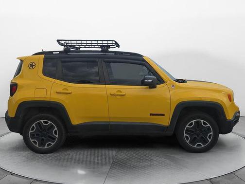 Solar Yellow 2016 Jeep Renegade Trailhawk