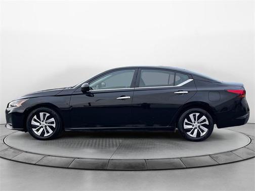 2023 Nissan Altima S FWD