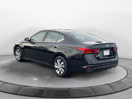 2023 Nissan Altima S FWD
