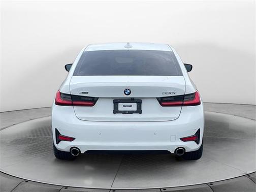 2019 BMW 330 xDrive