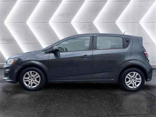 2020 Chevrolet Sonic FWD Hatchback 1FL 5-Door