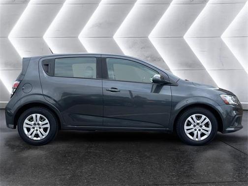 2020 Chevrolet Sonic FWD Hatchback 1FL 5-Door
