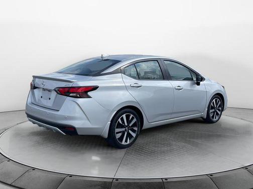 2022 Nissan Versa 1.6 S