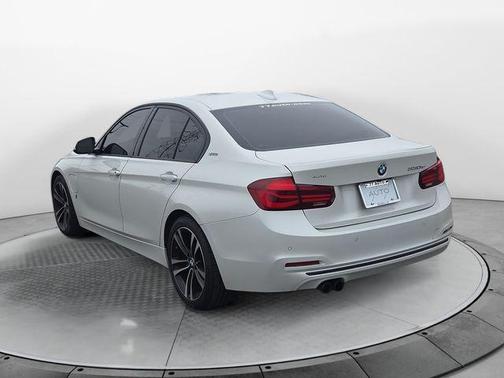 2018 BMW 330e iPerformance