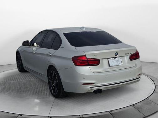 2018 BMW 330e iPerformance