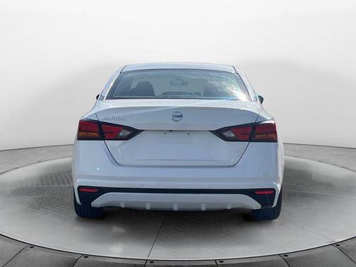 2021 Nissan Altima S FWD