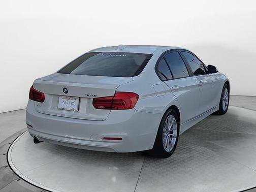 2018 BMW 320 i