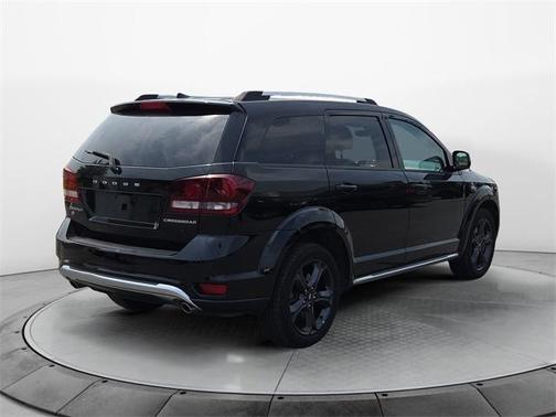 2018 Dodge Journey Crossroad