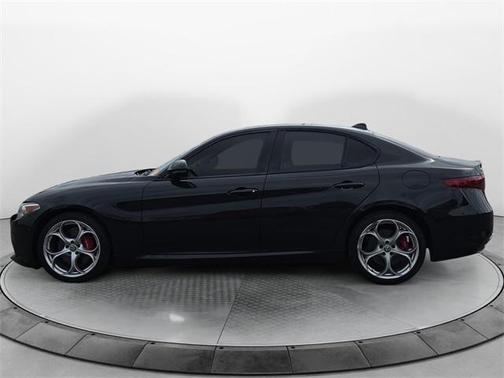 2019 Alfa Romeo Giulia Ti Sport