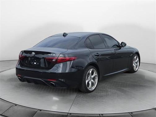 2019 Alfa Romeo Giulia Ti Sport