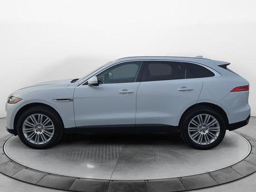 2018 Jaguar F-PACE 35t Portfolio