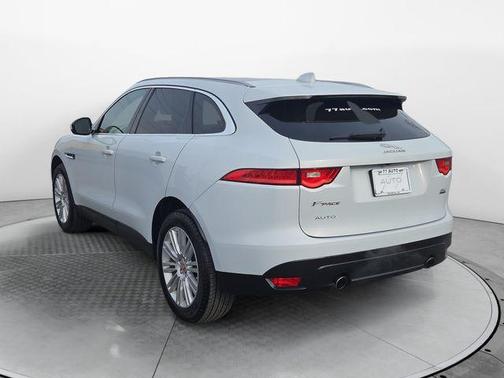 2018 Jaguar F-PACE 35t Portfolio
