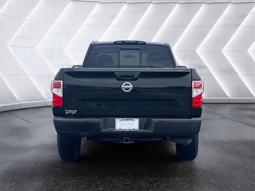 2017 Nissan Titan S