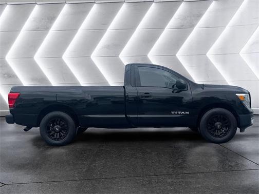 2017 Nissan Titan S