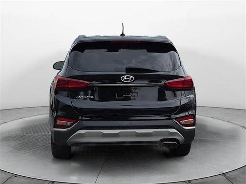 2019 Hyundai SANTA FE SE 2.4