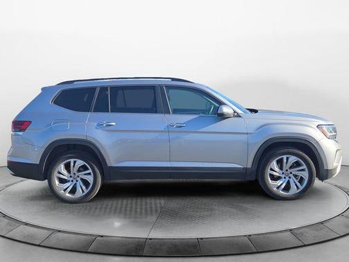 2021 Volkswagen Atlas 2.0T SE w/Technology