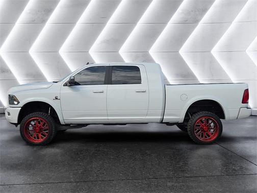 2018 RAM 2500 Big Horn Mega Cab 4x4 6'4' Box