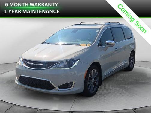 Tusk White 2017 Chrysler Pacifica Limited