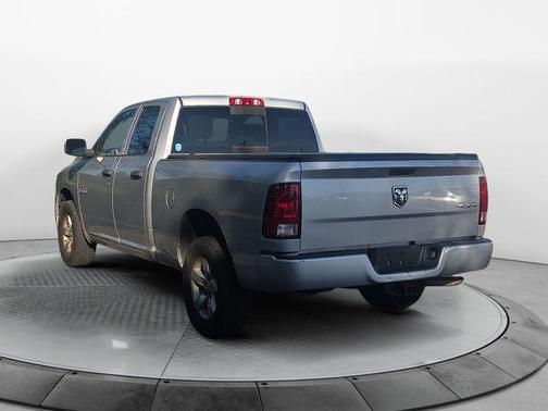 Bright Silver Metallic Clearcoat 2017 RAM 1500 Express