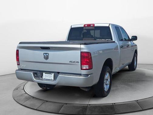 Bright Silver Metallic Clearcoat 2017 RAM 1500 Express