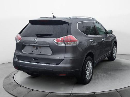 Gun Metallic 2016 Nissan Rogue S