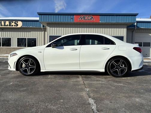 2021 Mercedes-Benz AMG A 35 4MATIC