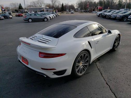 2016 Porsche 911 Turbo