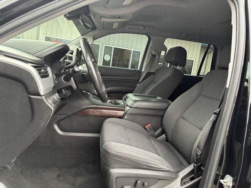 Onyx Black 2017 GMC Yukon SLE