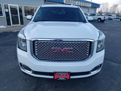 2016 GMC Yukon XL Denali