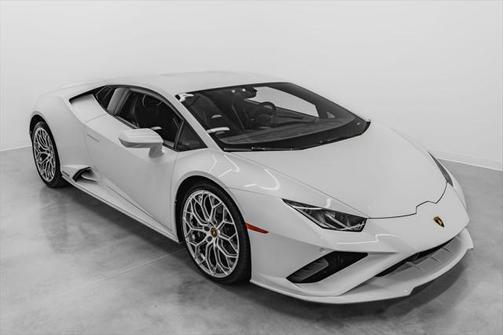 2020 Lamborghini Huracan EVO Base