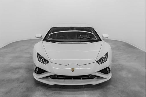 2020 Lamborghini Huracan EVO Base